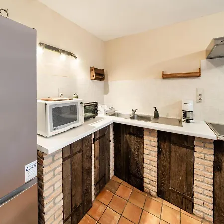 Cozy With Garden, Ennal