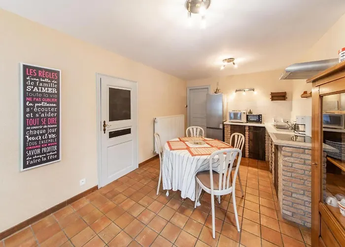 Vakantiehuis Cozy With Garden, Ennal