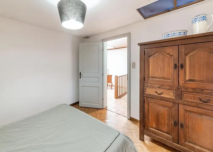 Vakantiehuis Cozy With Garden, Ennal