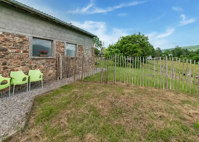 Cozy With Garden, Ennal Vakantiehuis *